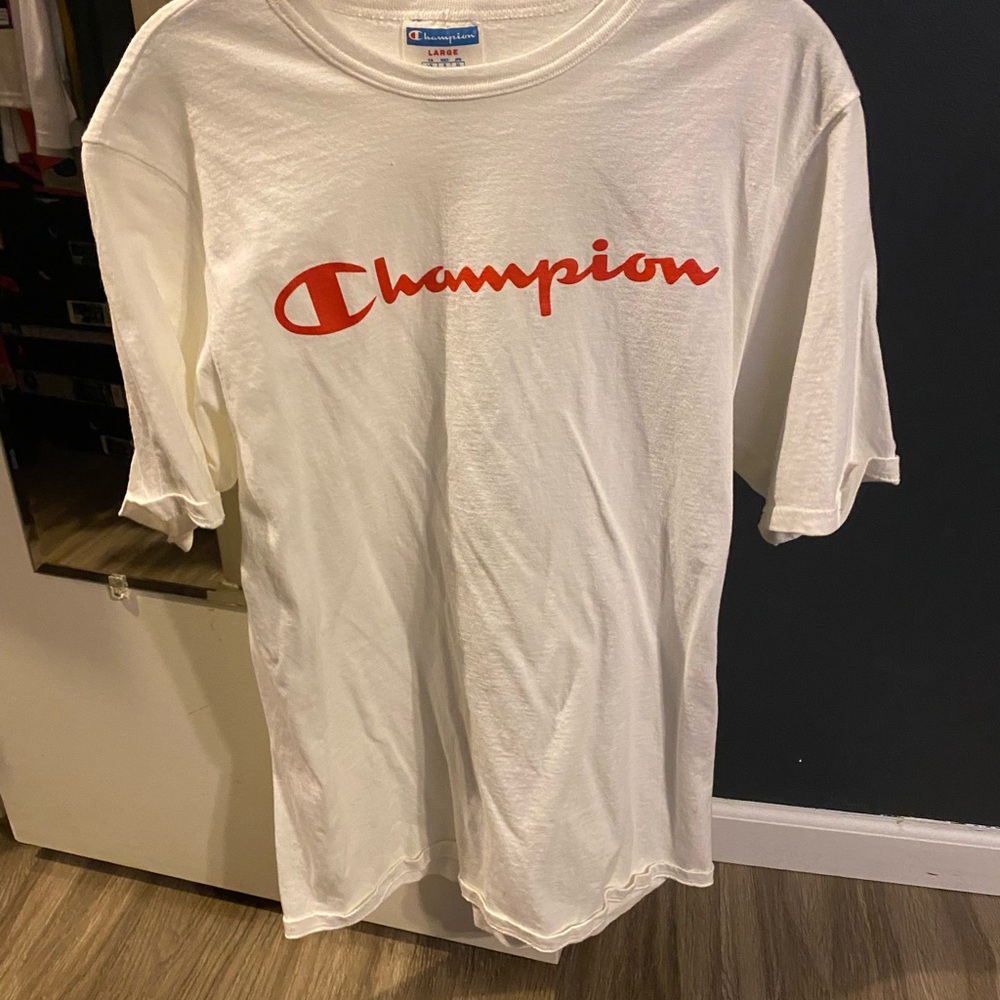 Men’s champion shirt